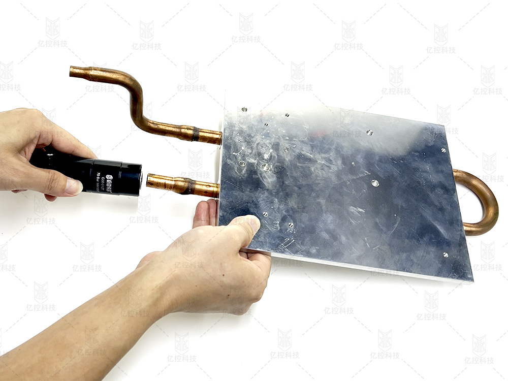 格雷希爾G30系列在液冷板的應用